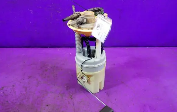 Mitsubishi Colt In-tank fuel pump