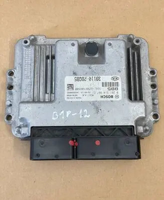 KIA Sportage Engine control unit/module 391102BQB5 0261S14967 GGQLGE56FS02600