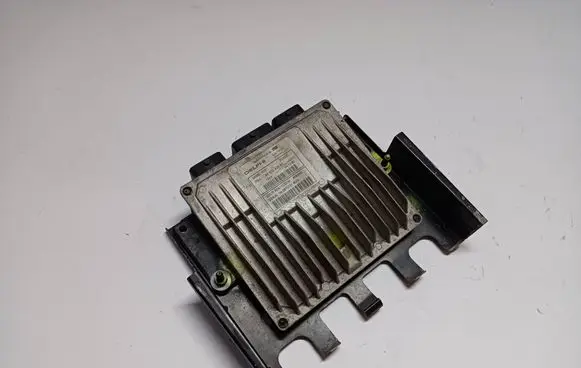 Citroen C3 Engine control unit/module 9650043480 G6B60A03 S0411C001H