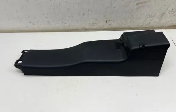 Mercedes-Benz Vito Viano W447 (B) pillar trim (bottom) A4476906325