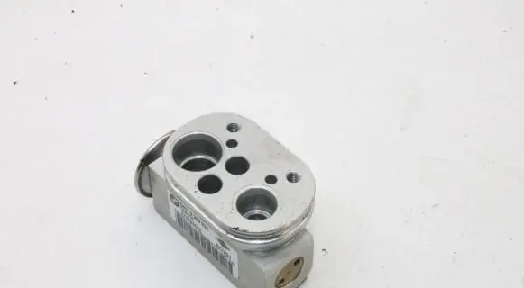 BMW 2 F22 F23 Air conditioning (A/C) expansion valve 9289832