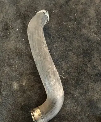 Volvo V40 Intercooler hose/pipe