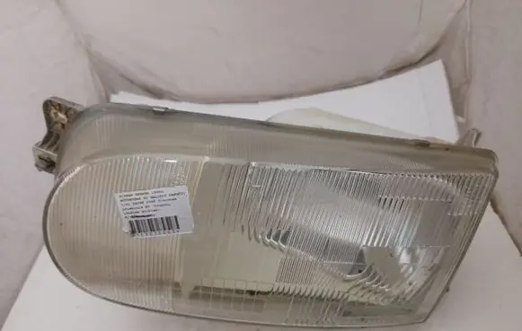 Nissan Serena Headlight/headlamp 087636 260107C002