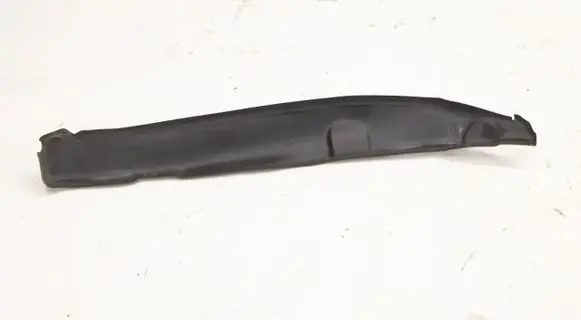 Volkswagen Golf VIII Fender foam support/seal 5H0821111