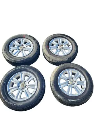 R16 alloy rim
