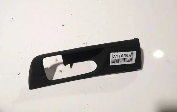 Toyota Avensis T250 Other interior part 6761805030 67618-05030