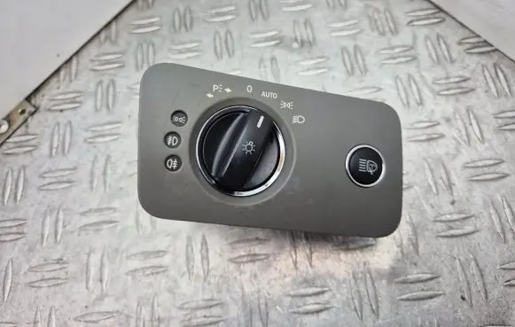 Mercedes-Benz CLS C219 Light switch A2195450104