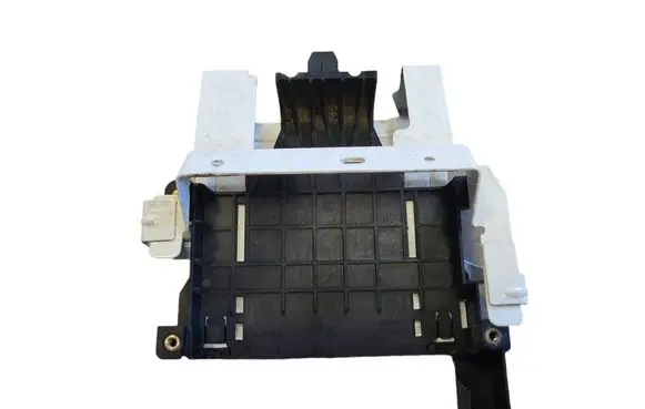 Volvo XC70 Engine control unit holder 30729835 6G9N-17108-A