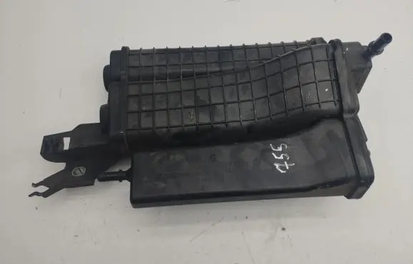 Volkswagen Golf VIII Active carbon filter fuel vapour canister 5WA201801 5Q0196D