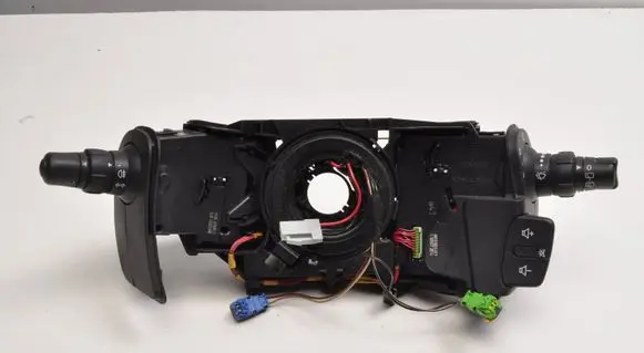 Renault Clio III A set of switches 8200245438