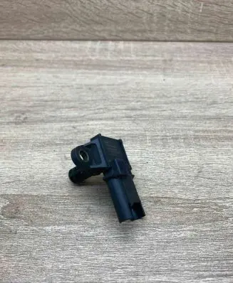 BMW 5 F10 F11 Air pressure sensor 7585493 A2C53384965