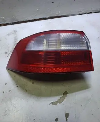 Renault Laguna II Rear/tail lights 8200002473