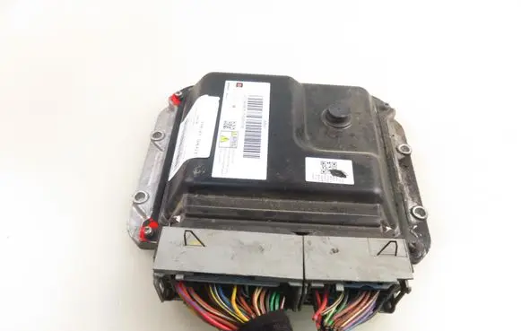 Opel Astra J Engine control unit/module 55579893