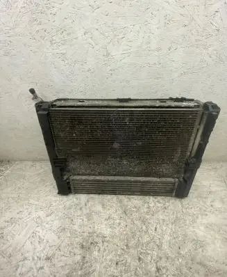 BMW 3 E90 E91 Radiator set 781025802 9229021