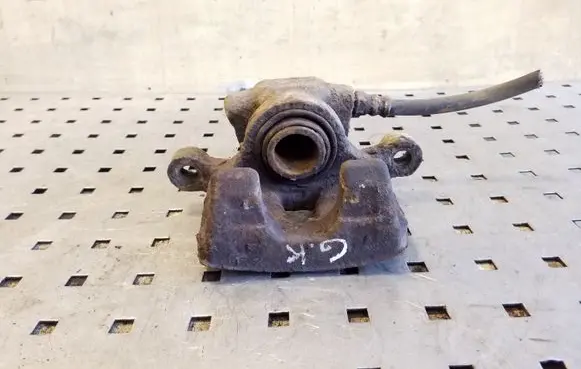 Mitsubishi Outlander Rear brake caliper