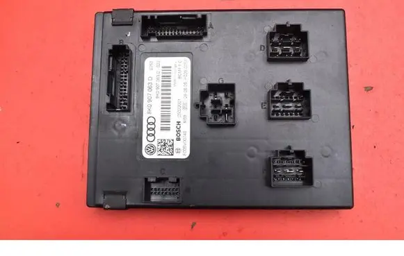 Audi A5 8T 8F Comfort/convenience module 8K0907063D
