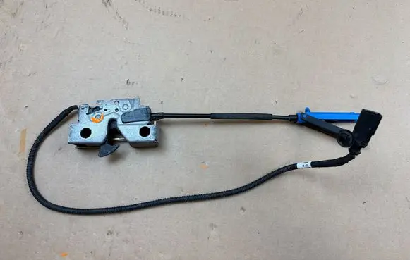 Volkswagen ID.7 Engine bonnet/hood lock/catch 11B823509B