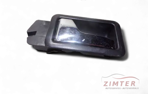 Audi 200 Front door interior handle 893837019