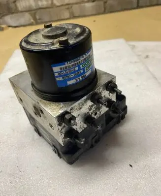 Hyundai Santa Fe ABS Pump 9566026300 5890026050 BH60101100