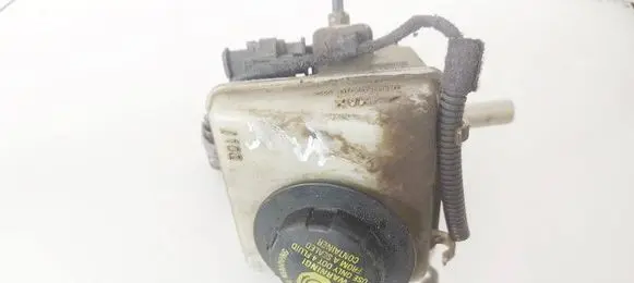 Opel Astra H Brake fluid reservoir 32067271B