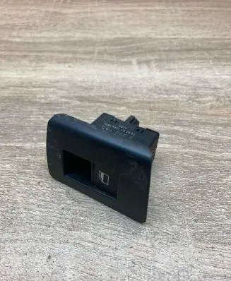 BMW X5 E53 Electric window control switch 8385955
