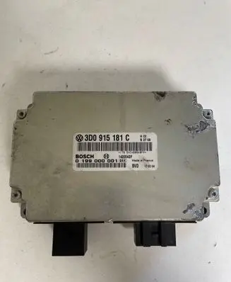 Volkswagen Phaeton Engine control unit/module 3D0915181C 0199000001 1400040F