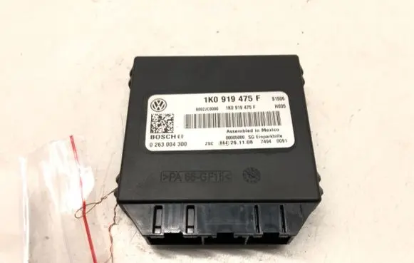 Volkswagen Scirocco Parking PDC control unit/module 1K0919475F