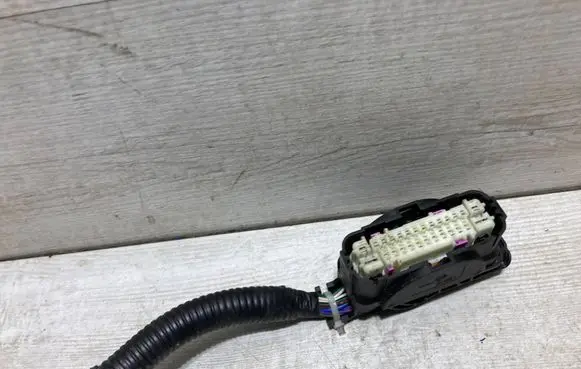 Mitsubishi Outlander ABS module connector plug 1928405773
