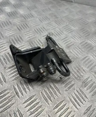 Volkswagen PASSAT B7 Rear door hinge set 3C8833411B