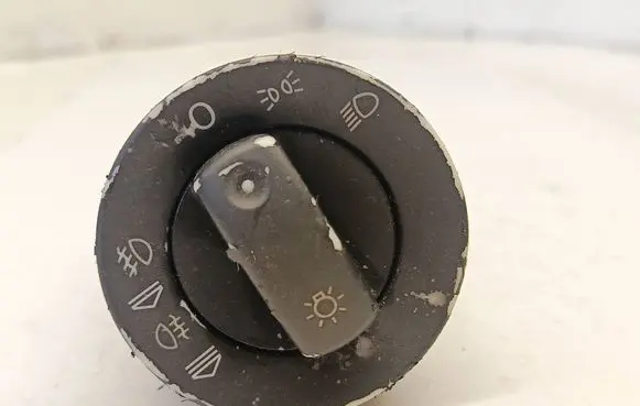 Audi A4 S4 B5 8D Light switch 04053520 8F0941531A
