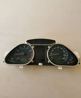 Audi A6 S6 C6 4F Speedometer (instrument cluster) 4F0920900M