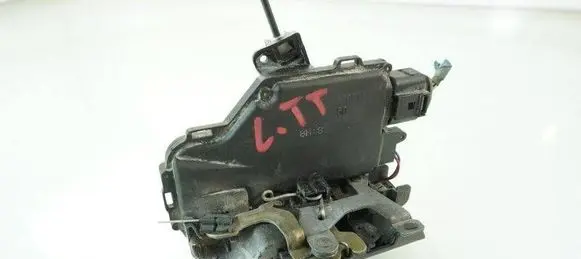 Audi TT Mk1 Front door lock 