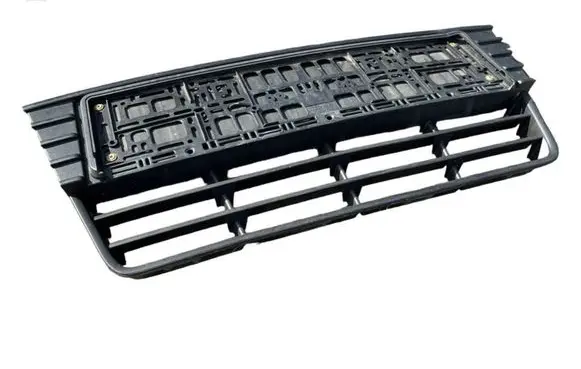 Ford Focus Front bumper lower grill BM5117K946A D2A3B