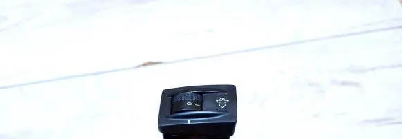 Hyundai Sonata Headlight level height control switch 751u00080 60601