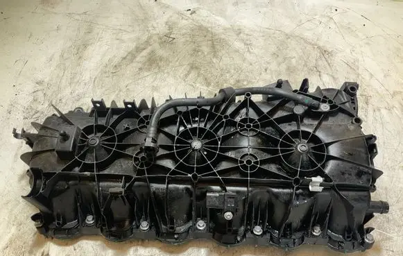 BMW X5 G05 Intake manifold 1193459 8647977