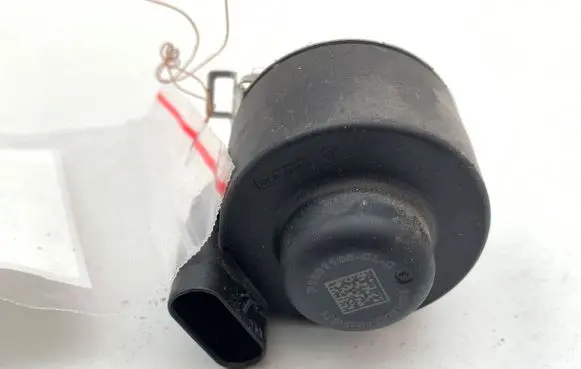 Tesla Model Y Other exterior part P150100CLC