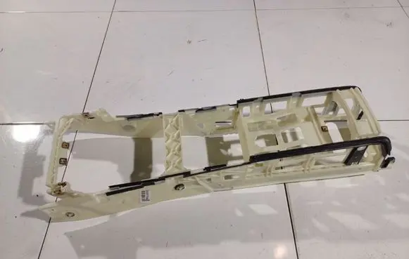 Audi A6 S6 C6 4F Center console 4F1863241