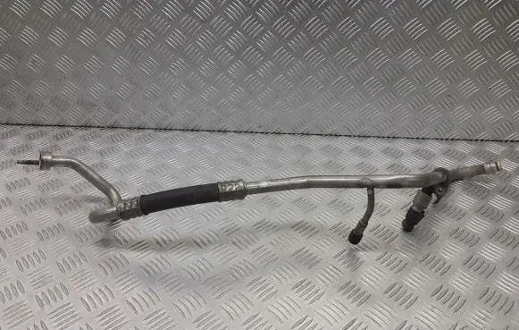 Ford C-MAX I Air conditioning (A/C) pipe/hose