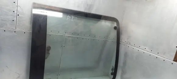 Fiat Doblo Rear side window