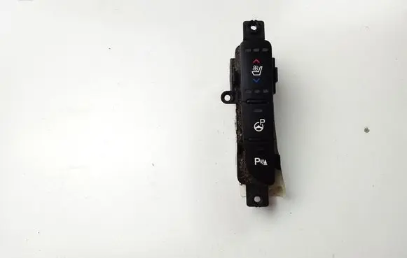 KIA Carens III Seat heating switch 84650A4195CC2