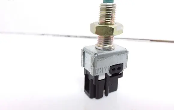 Brake pedal sensor switch