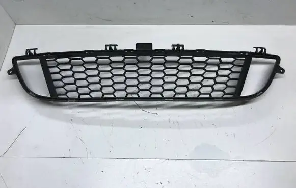 BMW 2 F22 F23 Front bumper lower grill 384600800