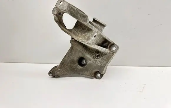 Citroen Berlingo Generator/alternator bracket 9675508280
