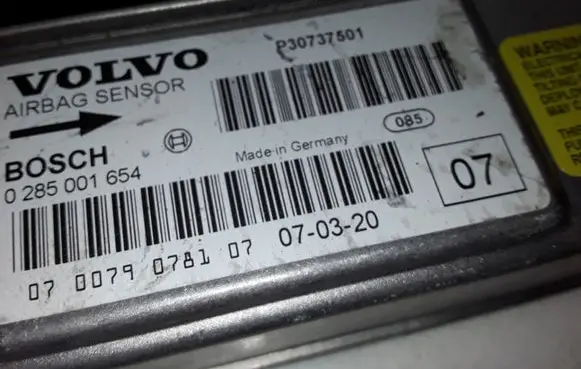 Volvo XC90 Airbag control unit/module 0285001654 P30737501 070079078107