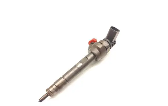 BMW 3 E90 E91 Fuel injector 7810702 0445110617