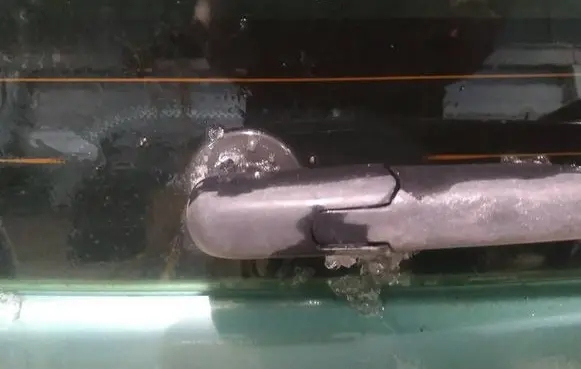Peugeot 406 Rear window wiper motor 