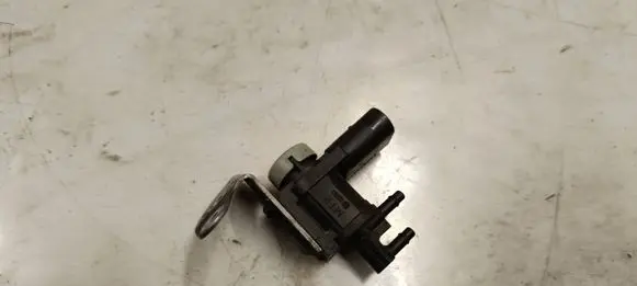 Porsche Cayenne (92A) Turbo solenoid valve 1k0906283a 1k0906283 057131086j