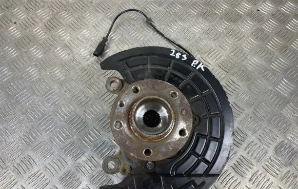 Jeep Renegade Front wheel hub