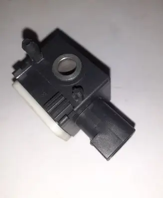 KIA Carens III Airbag deployment crash/impact sensor 959201D000 1D95920000
