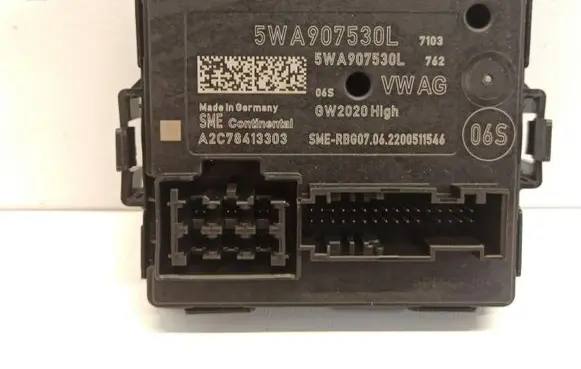 Audi A3 8Y Gateway control module 5WA907530L